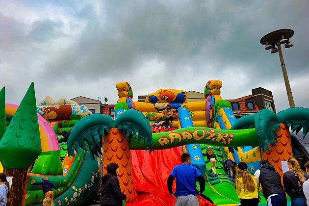 Dzień Dziecka na Placu Pokoju potrwa do wieczora