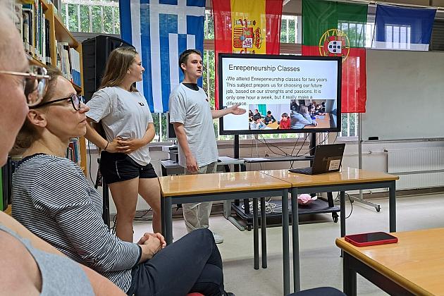 Uczniowie SLO na Erasmusie w Portugalii