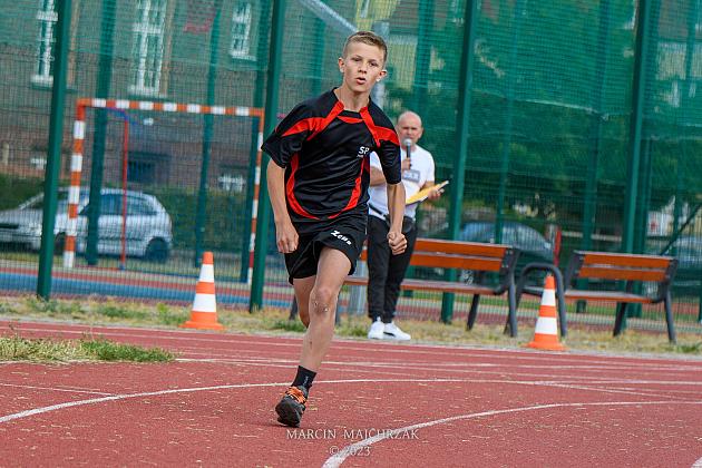 I Wiosenny Mityng Lekkoatletyczny „Sport - zdrowy nałóg, czysta e-energia”