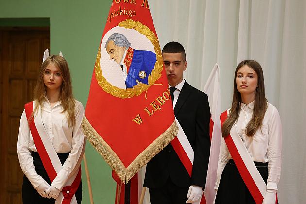 Uroczyste zakończenie roku szkolnego w lęborskich szkołach podstawowych: Emocje, nagrody i plany na wakacje!