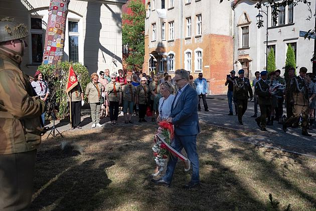 40-ta rocznica nadania imienia generała Stanisława Sosabowskiego 7 Harcerskiej Drużynie Czerwonych Beretów z Lęborka
