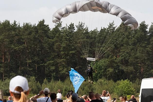 40-ta rocznica nadania imienia generała Stanisława Sosabowskiego 7 Harcerskiej Drużynie Czerwonych Beretów z Lęborka