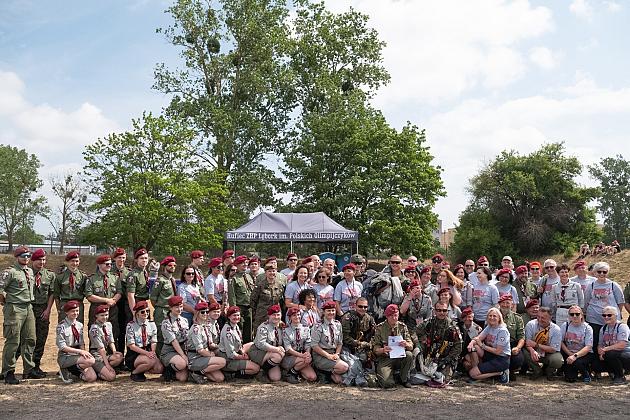 40-ta rocznica nadania imienia generała Stanisława Sosabowskiego 7 Harcerskiej Drużynie Czerwonych Beretów z Lęborka