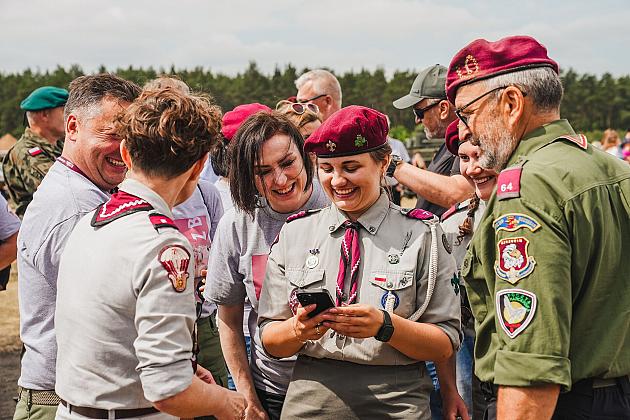 40-ta rocznica nadania imienia generała Stanisława Sosabowskiego 7 Harcerskiej Drużynie Czerwonych Beretów z Lęborka
