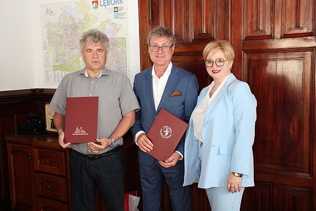 Umowa o współpracy Lęborka z WSAiB podpisana
