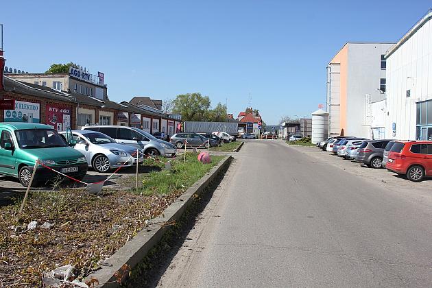 Ulica Zwarowska do przebudowy. Powstaną nowe miejsca parkingowe