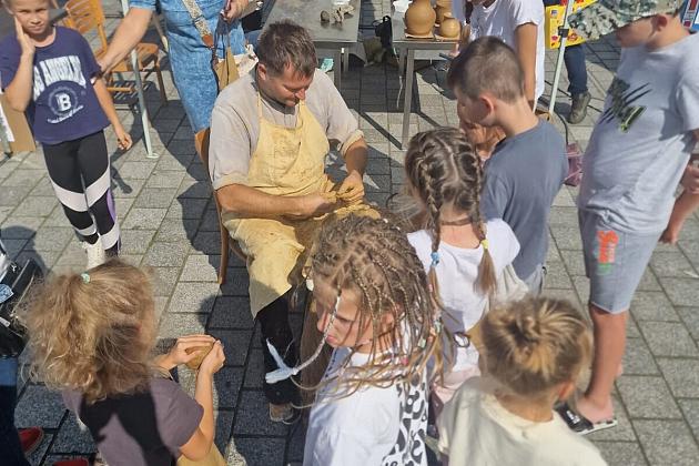 Ceramiczny Lębork – piknik rodzinny na Placu Pokoju