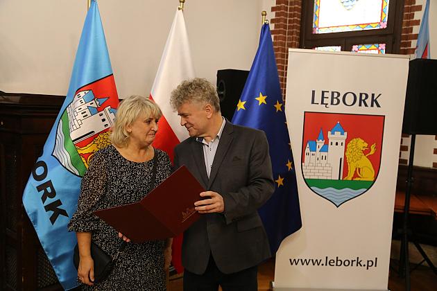 Oświatowa uroczystość w ratuszu