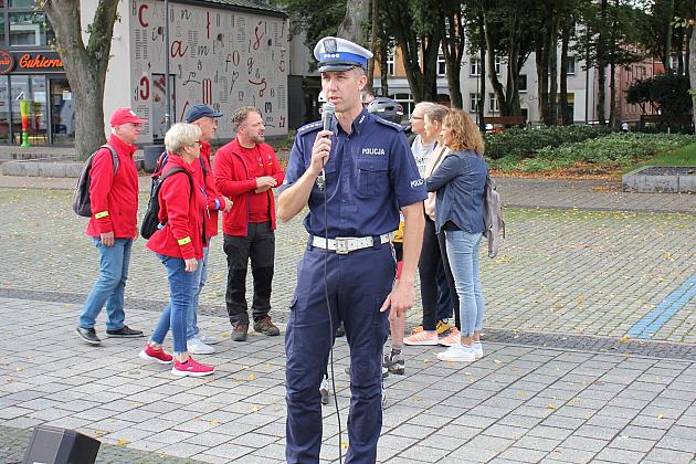 Rajd pieszo-rowerowy wyruszył z placu Pokoju