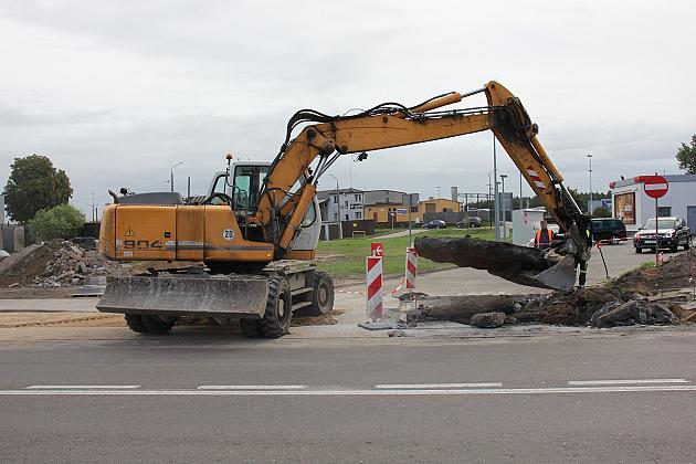 Przy ulicy Wojska Polskiego powstaje droga dla rowerów