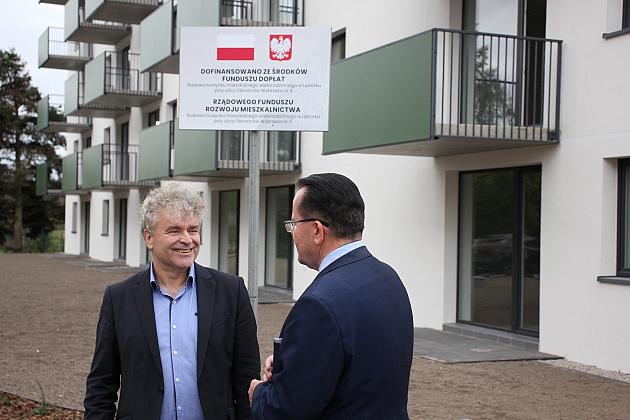 Budynek z mieszkaniami na wynajem przy ul. Obrońców Wybrzeża 9 ukończony