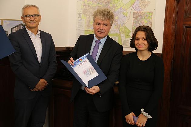 Święto edukacji, nauczycieli i pracowników oświaty w ratuszu