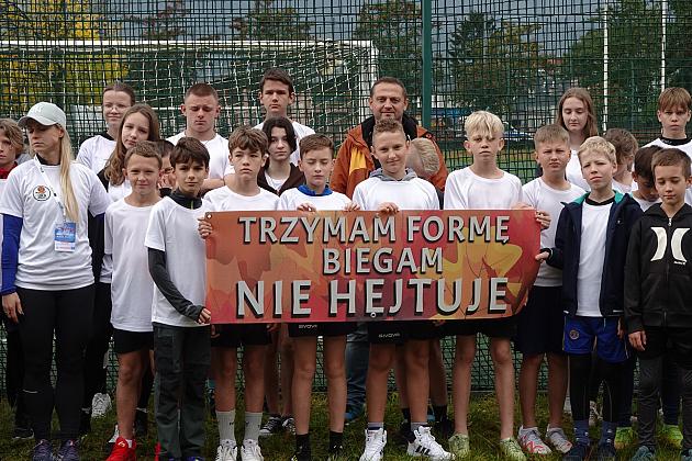 I Jesienny Powiatowy Mityng Lekkoatletyczny „Trzymam formę, biegam – NIE HEJTUJE”