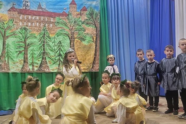 Wieczornica z okazji Święta Niepodległości w Przedszkolu Nr 6 w Lęborku!