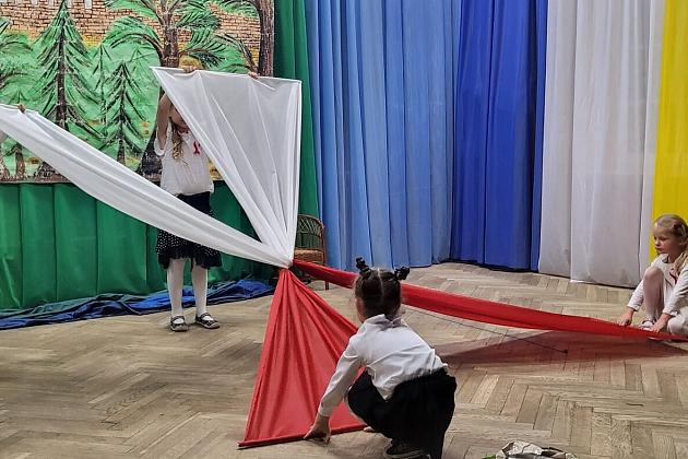 Wieczornica z okazji Święta Niepodległości w Przedszkolu Nr 6 w Lęborku!