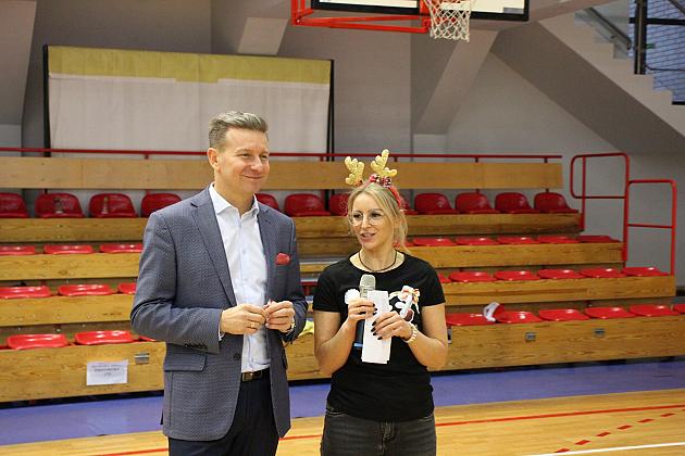 „Pierwszaki” na start! Sportowa rywalizacja w SP7