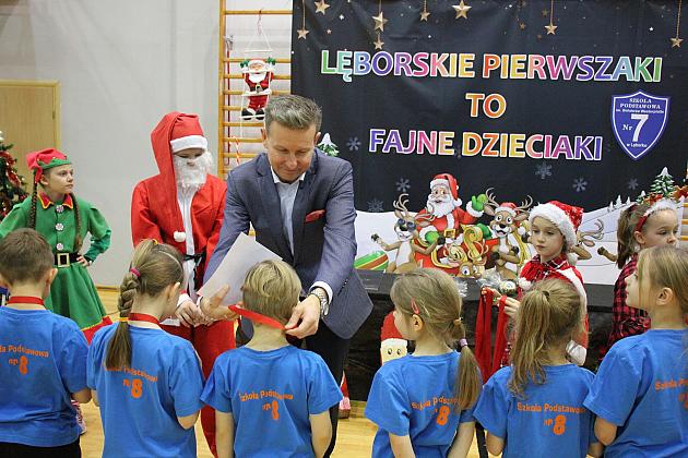 „Pierwszaki” na start! Sportowa rywalizacja w SP7