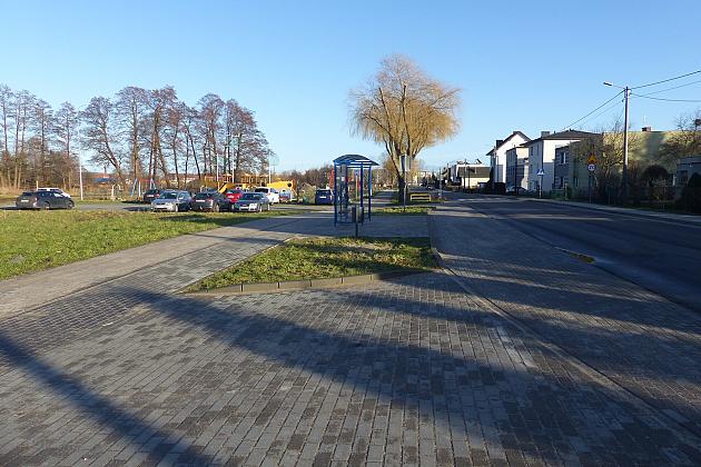 Szybko i bezpiecznie. Nowa droga rowerowa przy ul. Komuny Paryskiej