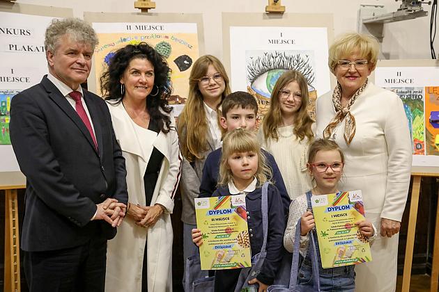 Konkurs plastyczny pn. „Eko plakat” rozstrzygnięty