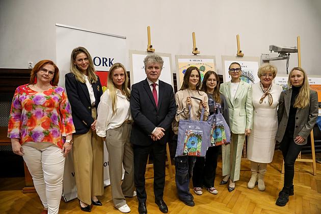 Konkurs plastyczny pn. „Eko plakat” rozstrzygnięty