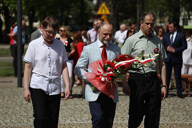 Niech się święci 3 Maja! Lębork pamięta o 233. rocznicy uchwalenia Konstytucji.