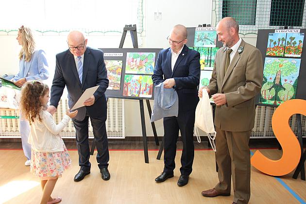 Konkurs plastyczny „Czysty las wokół nas” rozstrzygnięty