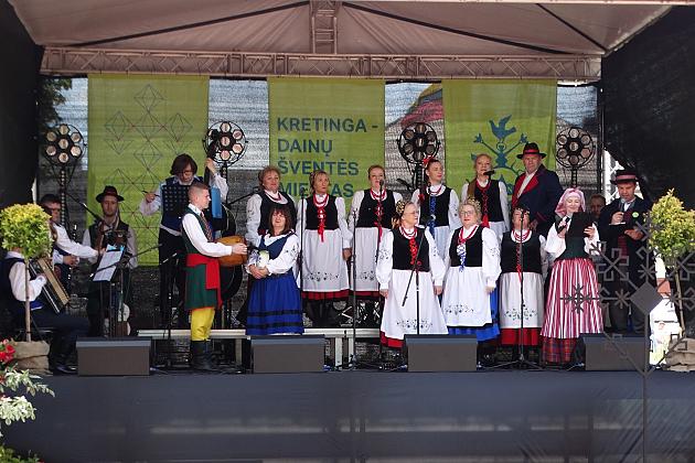 Zespół Pieśni i Tańca Ziemia Lęborska występował w Kretindze na Litwie