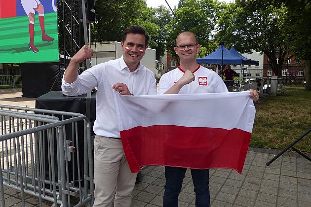 Lębork kibicuje biało-czerwonym. STREFA KIBICA hitem!