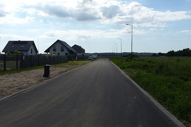 Asfalt na ulicach Powstańców Warszawy i Strzelców Podhalańskich