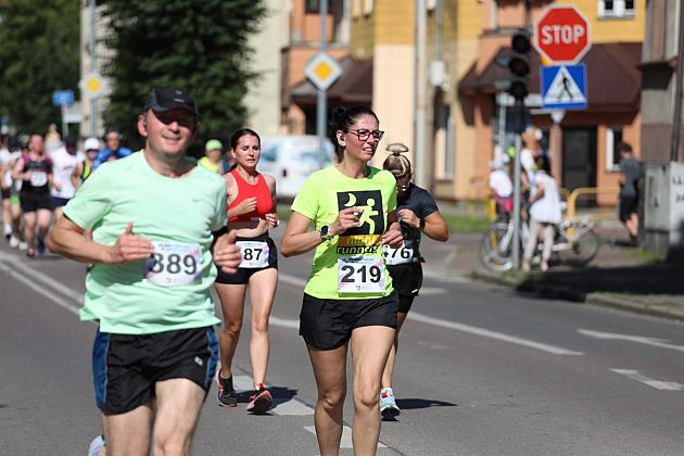 Rywalizowali na lęborskim bruku. 22. Bieg Uliczny św. Jakuba Ap. ukończyło 451 zawodników.