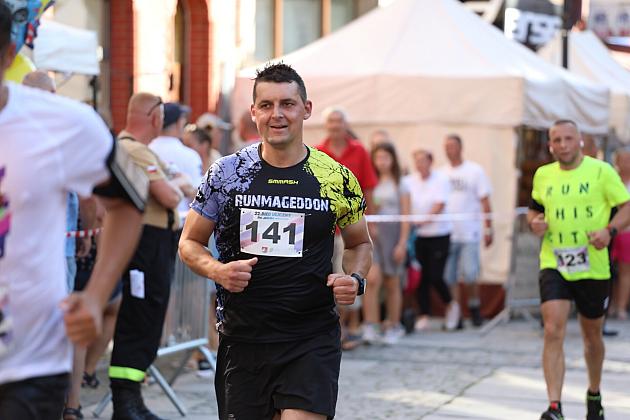 Rywalizowali na lęborskim bruku. 22. Bieg Uliczny św. Jakuba Ap. ukończyło 451 zawodników.