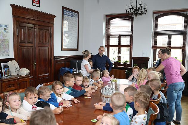 Przedszkolaki z Lęborka odwiedziły burmistrza
