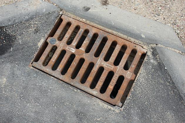 Ulica 8 Maja-bis zyskała asfaltową nawierzchnię i kanalizację deszczową