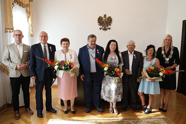 Złote gody w ratuszu. Medale dla 6 par