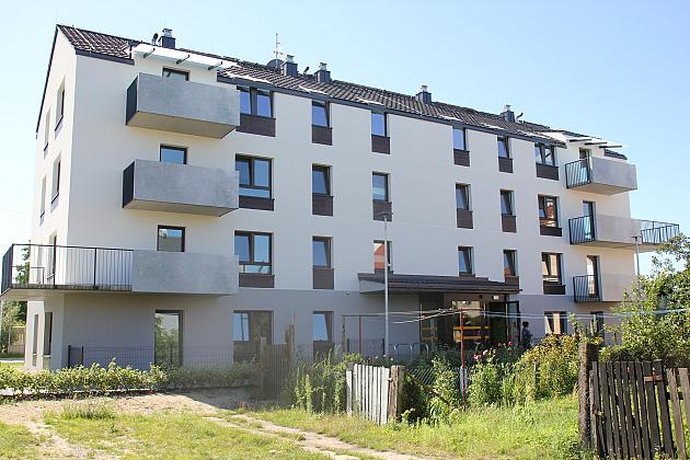 Budowa przy Władysława IV zakończona. Dwa budynki z 32 mieszkaniami czekają na lokatorów.