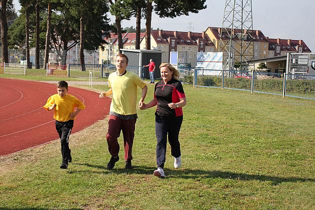 Uczniowie szkół specjalnych rywalizowali na stadionie