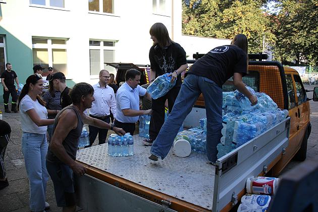 Zbiórka dla powodzian. Z Lęborka popłyną tony pomocy.