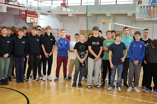 Wystartował XXVI Międzynarodowy Maraton Siatkówki Młodzieży Łeba 2024