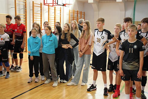 Wystartował XXVI Międzynarodowy Maraton Siatkówki Młodzieży Łeba 2024