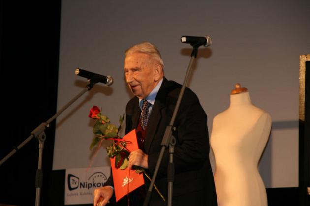 Satyryk zwycięzcą konkursu literackiego w kategorii Telewizja