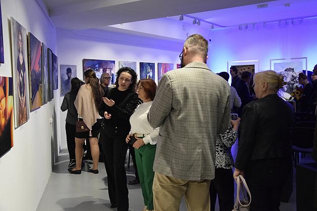 Konkursowe prace malarskie do 1 grudnia w Wieży Ciśnień