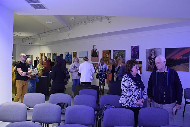 Konkursowe prace malarskie do 1 grudnia w Wieży Ciśnień