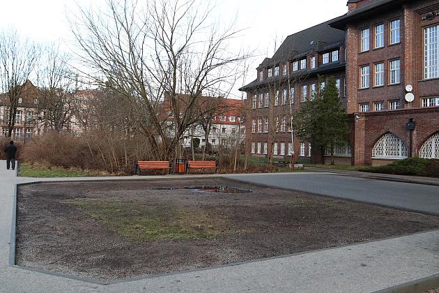 Park przy I LO po pierwszym etapie inwestycji