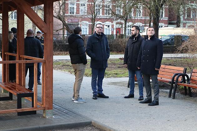 Park przy I LO po pierwszym etapie inwestycji