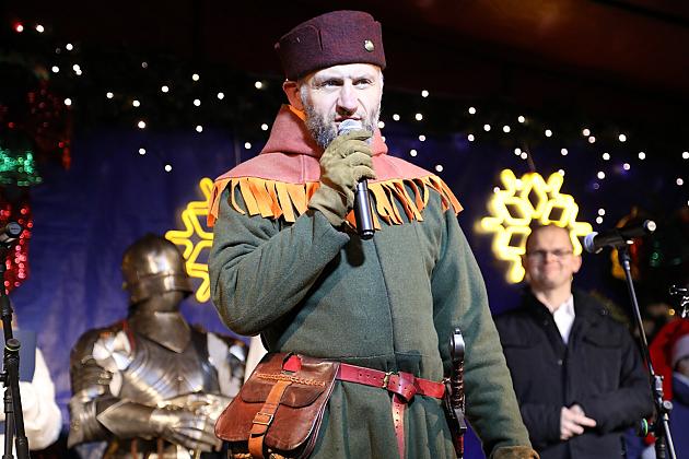 Tłumy na promocji miejskiego kalendarza na 2025 rok