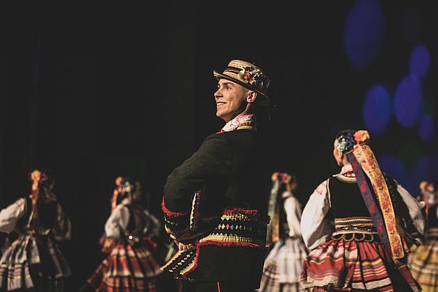 Warsztaty tańców narodowych w Stacji Kultura