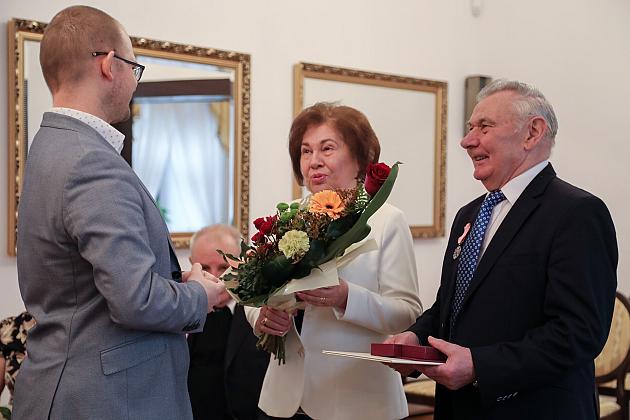 Złote Gody w ratuszu. Medale za długoletnie pożycie małżeńskie