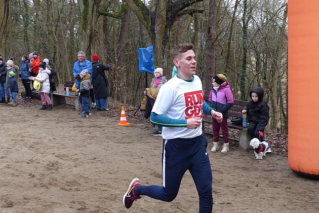 Patriotyczne bieganie w Parku Chrobrego z okazji Narodowego Dnia Pamięci Żołnierzy Wyklętych