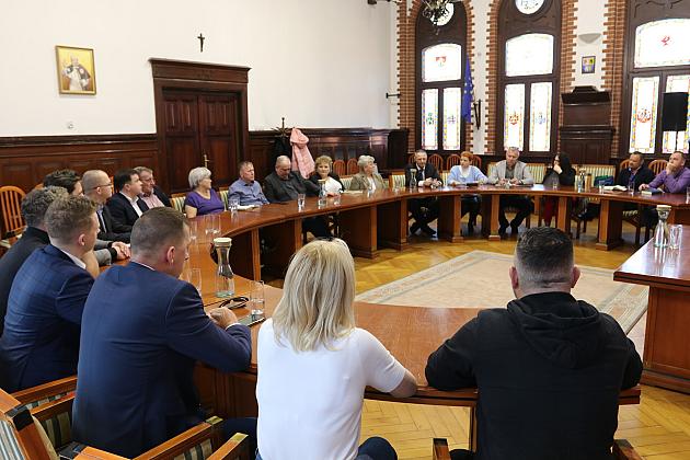 Rozmowy burmistrza i radnych obu gmin o zmianie granic Lęborka