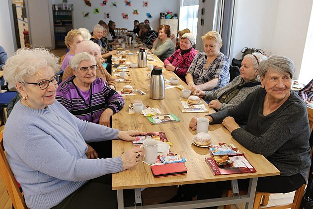 Z najlepszymi życzeniami z okazji Dnia Kobiet